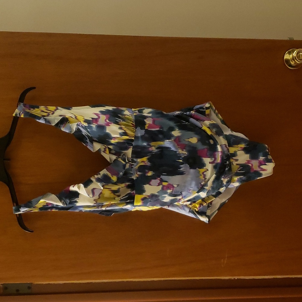 Bathing suit